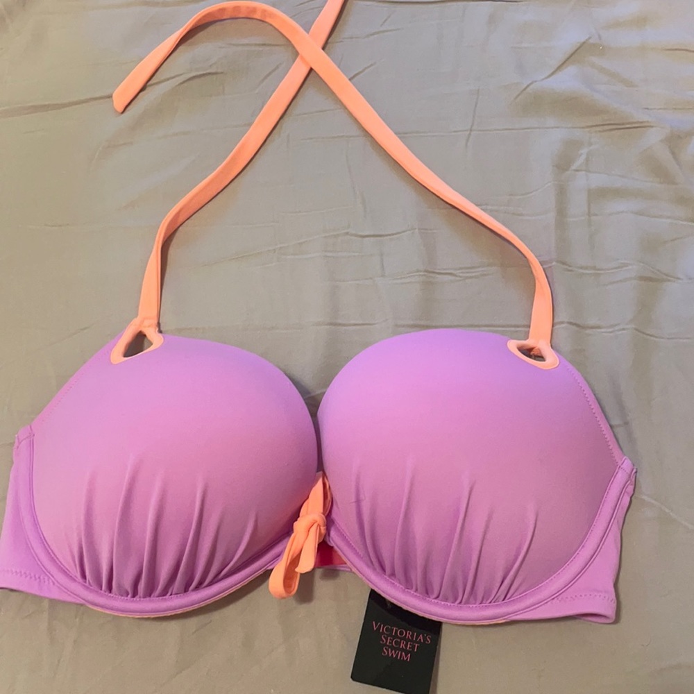 NWT Victoria’s Secret Push-up Bathingsuit Top